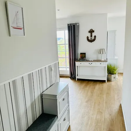 Grosse Deluxe Mit Balkon, 2 Sz Und Nur 300m Zum